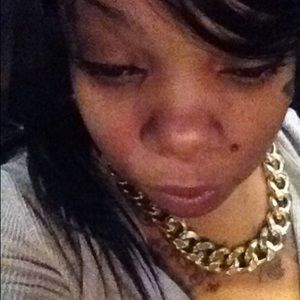 Meet your Posher, Latoya